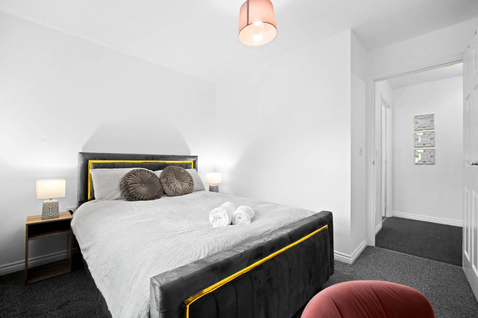 Harmony House 3 Bedroom New Build For Families, Contractors, Black Country Museum Sleeps 6 Tipton Dış mekan fotoğraf