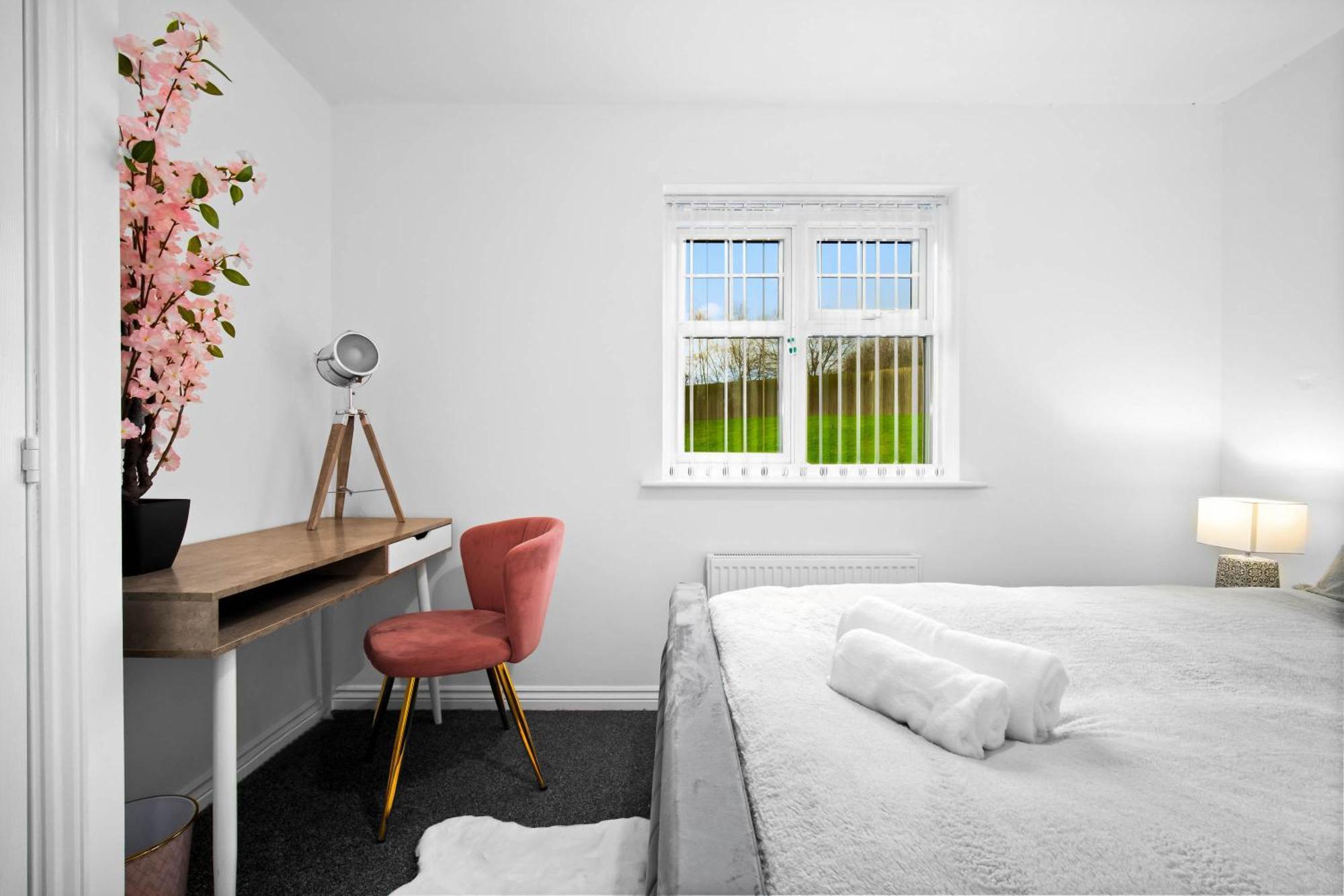 Harmony House 3 Bedroom New Build For Families, Contractors, Black Country Museum Sleeps 6 Tipton Dış mekan fotoğraf