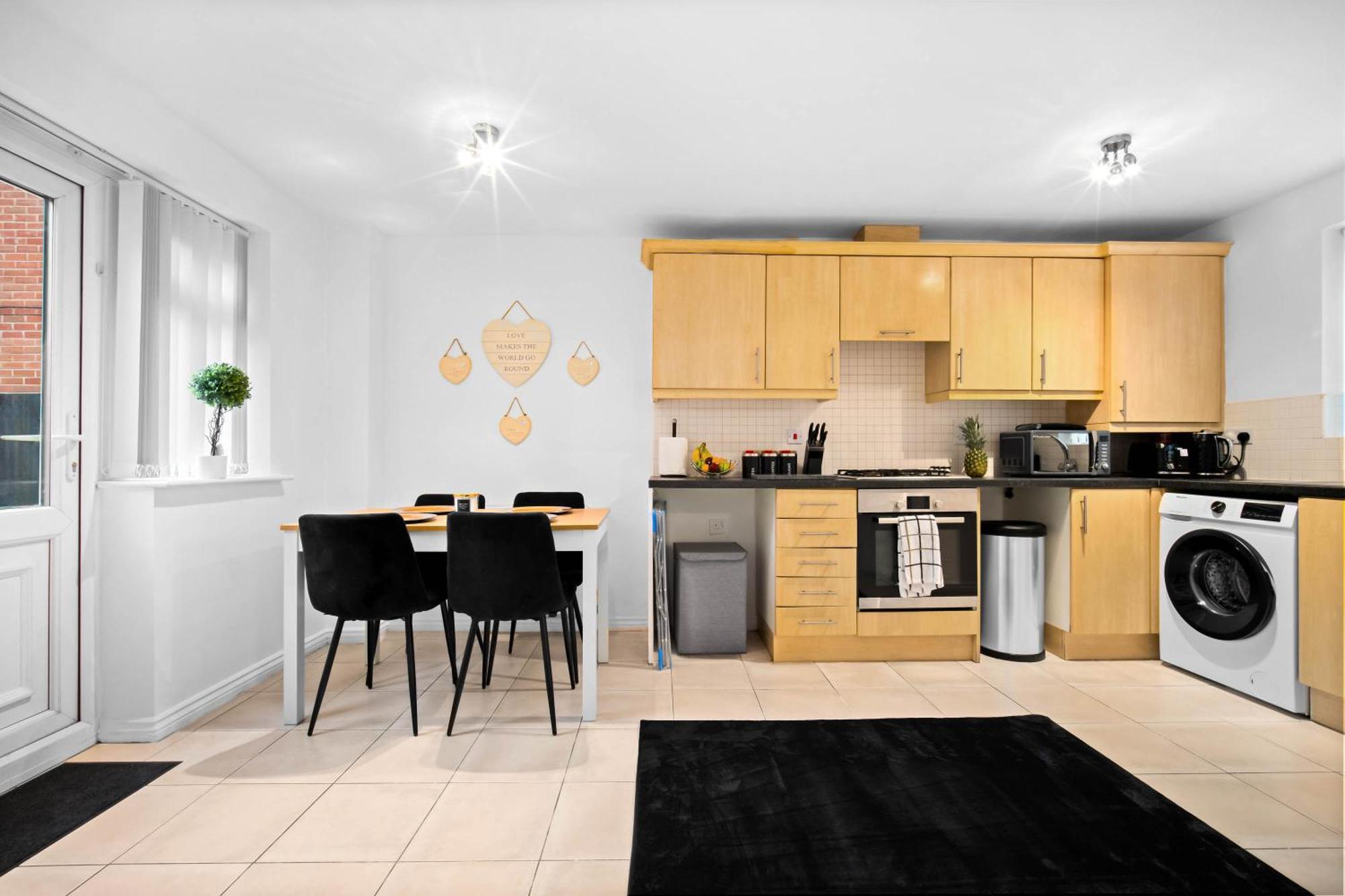 Harmony House 3 Bedroom New Build For Families, Contractors, Black Country Museum Sleeps 6 Tipton Dış mekan fotoğraf